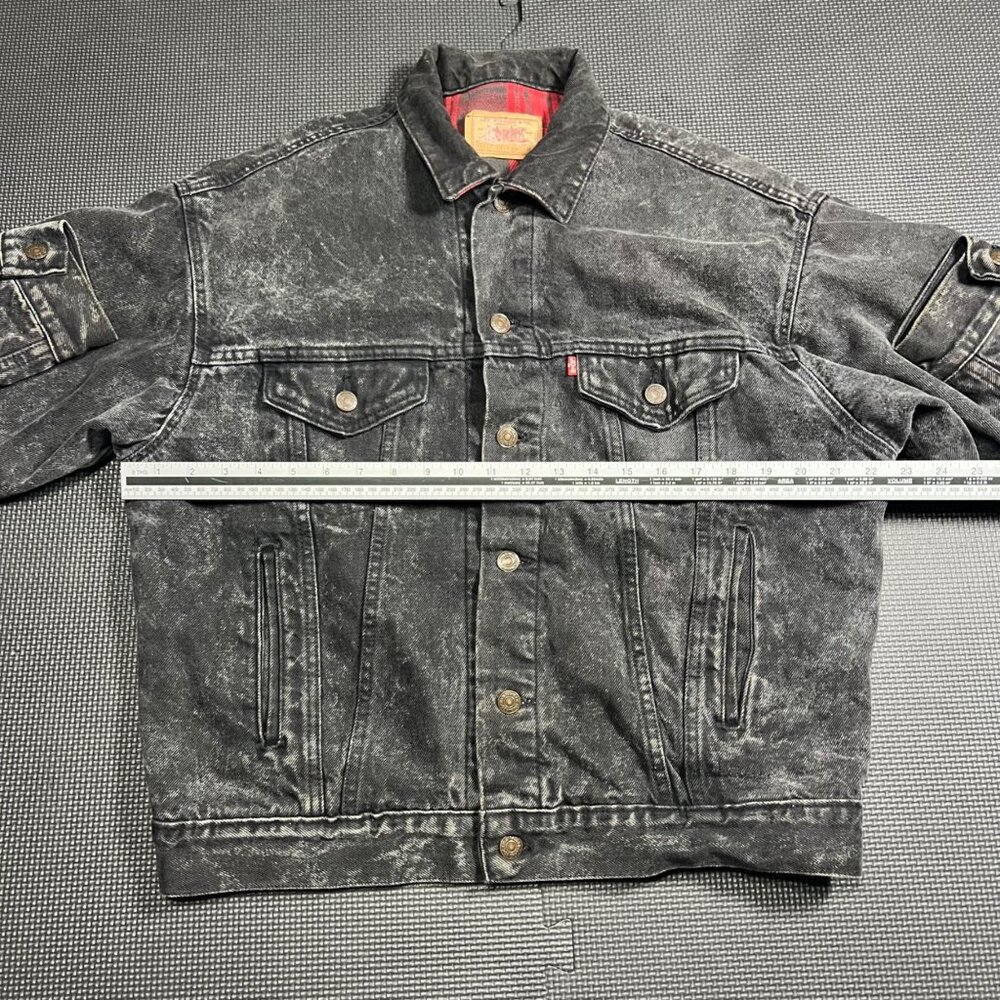 Levis Vintage1987 Acid Wash Denim Jacket Red Plaid Lining Made In USA Size M - Picture 9 of 10